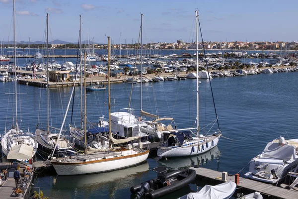 Alghero bağlantı noktası - Sardunya - İtalya