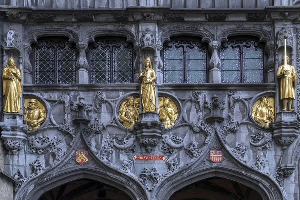 1100-talet Basilica av Belgiens heliga blod - Brygge- — Stockfoto