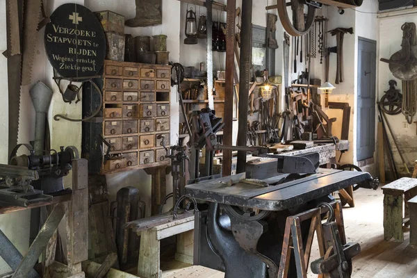 Taller de antiguos miembros — Foto de Stock