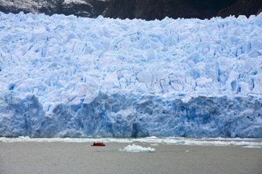 San Rafael Glacier Patagonya'da - Şili