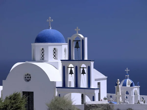 Grekisk-ortodoxa kyrkan - Santorini - Grekland — Stockfoto