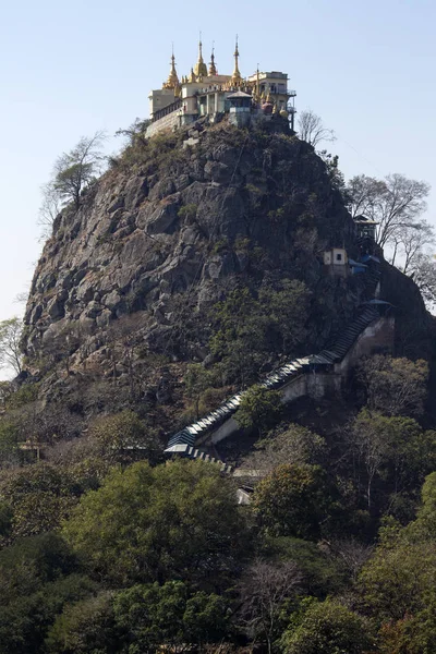 Mount Popa Temple - Myanmar — Stock Photo, Image