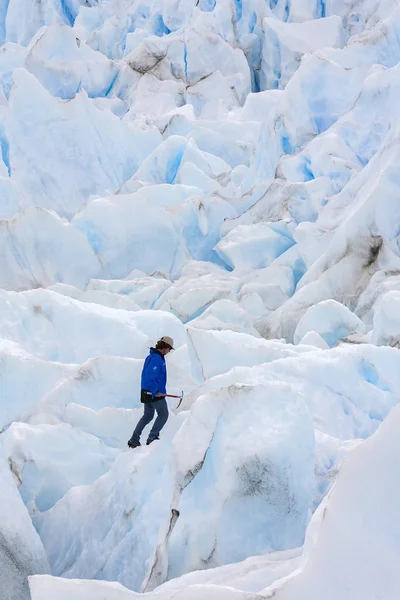 IJsklimmer - Perito Moreno Gletsjer - Patagonië - Argentinië — Stockfoto