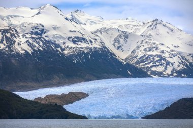 Gri Buzul - Torres Del Paine Ulusal Parkı - Patagonya - Chil