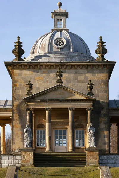 Temple of the Four Winds - Castle Howard - Yorkshire - Inglaterra — Fotografia de Stock