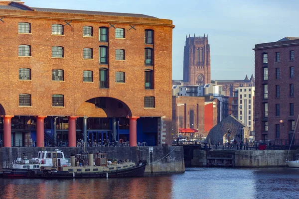 Ciudad de Liverpool en Merseyside en el noroeste de Inglaterra — Foto de Stock