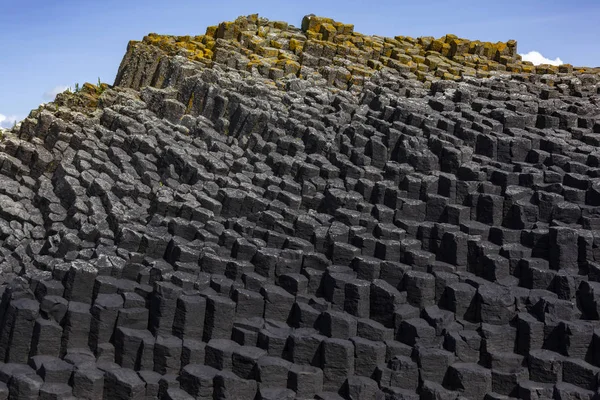 Basalt rots vorming - staffa - Schotland — Stockfoto