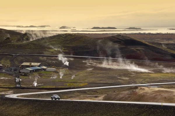 Геотермальный ландшафт - Рейкьявик и озеро Миватн - Исландия — стоковое фото