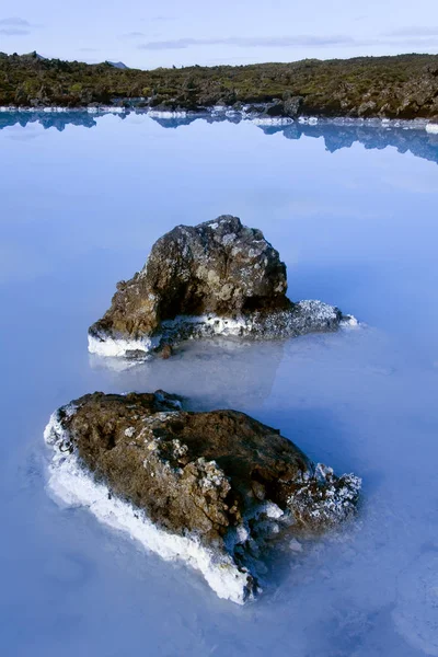 Piscine volcanique au Blue Lagoon près de Reykjavik - Islande — Photo
