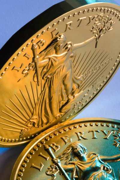 Символ Свободы на монете США — стоковое фото