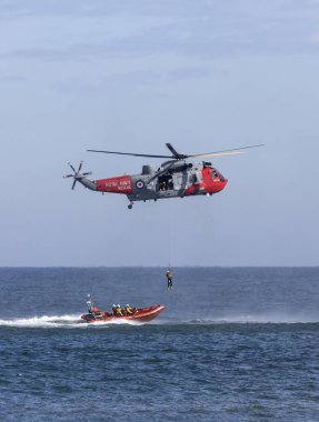 Helikopter Kurtarma denizde