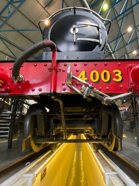 Locomotora de vapor - Museo Nacional del Ferrocarril - York - Inglaterra —  Fotos de Stock