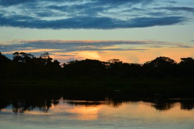 Yasuni-gün batımı