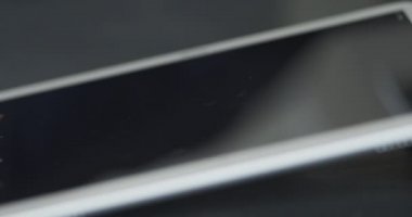 IMDb uygulamasındaki bir tablet aygıtı üzerindeki kullanıcı tarama bilgileri