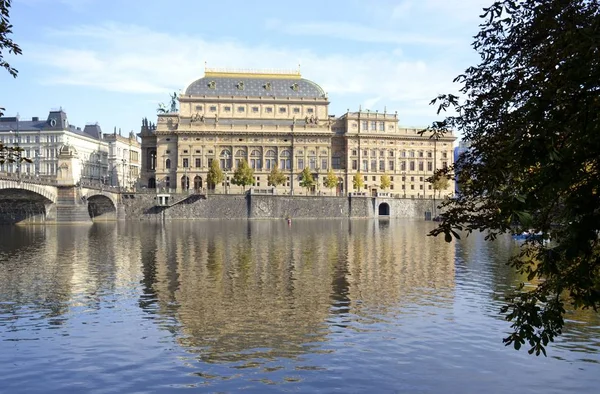 Prag Ulusal Tiyatrosu 