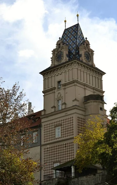 Architektura z Brandýsa nad Labem a zamračená obloha — Stock fotografie