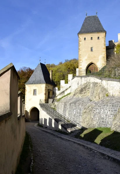 Architektura zamku Karlštejn — Zdjęcie stockowe