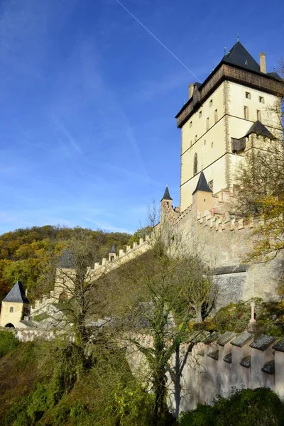 Architektura zamku Karlštejn — Zdjęcie stockowe