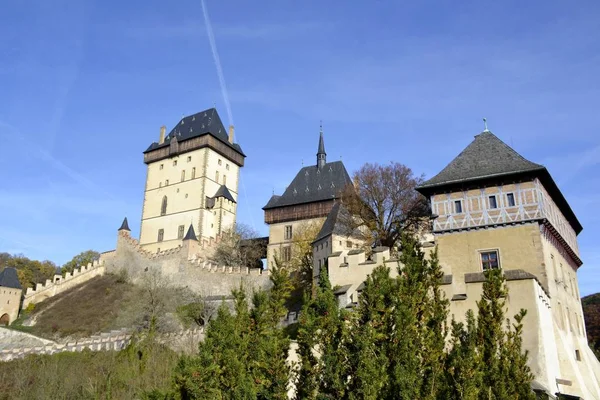 Architektura zamku Karlštejn — Zdjęcie stockowe