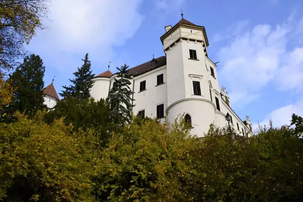 Arquitectura del castillo de Konopiste — Foto de Stock