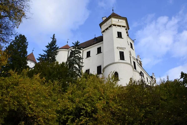 Architektur von der Burg Konopiste — Stockfoto