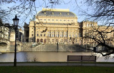 Prag Ulusal Tiyatro gelen Mimarlık 