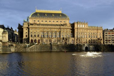 Prag Ulusal Tiyatro gelen Mimarlık 