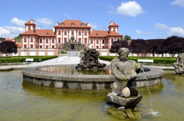 Na chateau gelen Mimarlık 