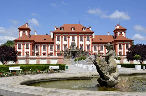 Arkitekturen från Troja chateau — Stockfoto