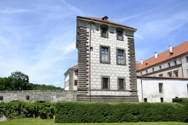Arkitekturen från Nelahozeves chateau — Stockfoto