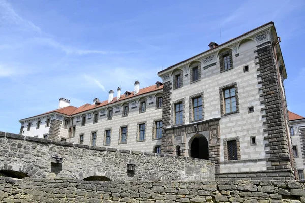 Nelahozeves chateau gelen Mimarlık — Stok fotoğraf