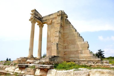 Apollon Hylates Kutsal mimari 