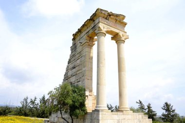 Apollon Hylates Kutsal mimari 