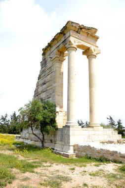 Apollon Hylates Kutsal mimari 