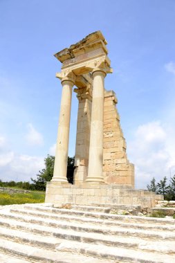 Apollon Hylates Kutsal mimari 