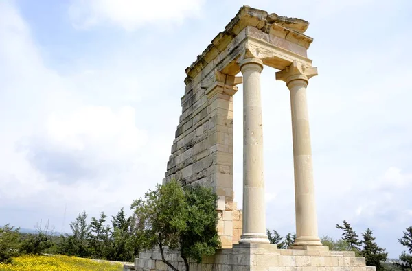 Apollon Hylates Kutsal mimari 