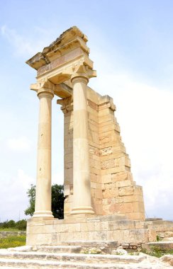 Apollon Hylates Kutsal mimari 