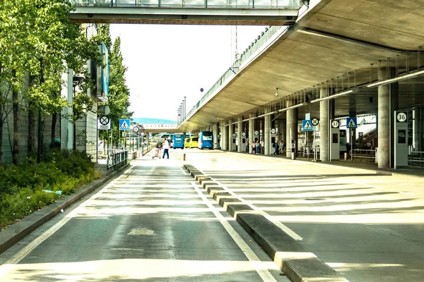 Oslo Norwegen 2018 Flughafen Oslo Sind Nur Wenige Passagiere Vor — Stockfoto