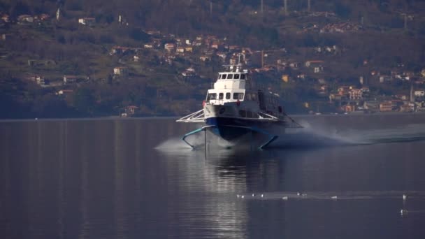 Lake Como Italy March 2020 Hydrofoil Passenger Boat Boat Tour — Stock video