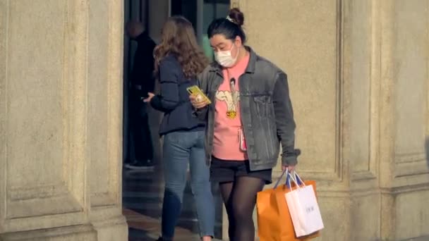 Milan Italy March 2020 People Protective Masks Panic Chinese Viral — Stock Video