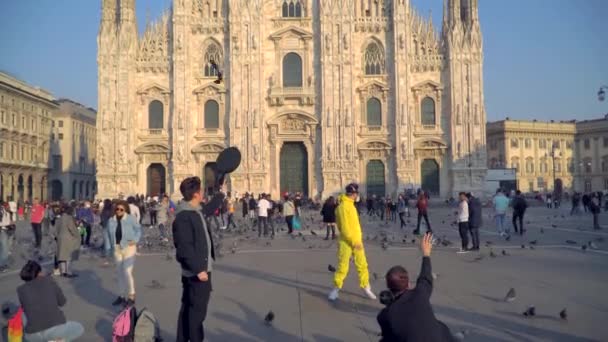 Milan Italie Mars 2020 Personnes Masque Protection Panique Couronne Virale — Video