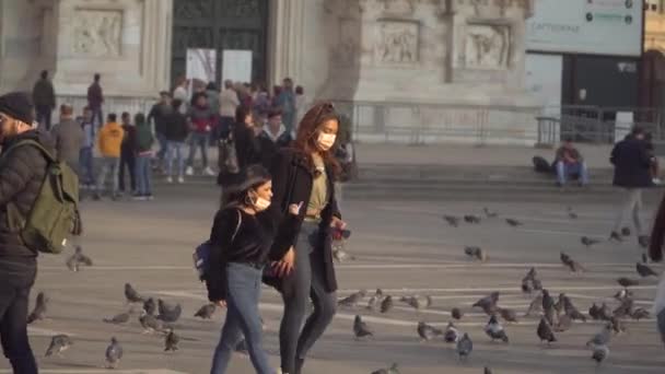 Milan Italy March 2020 People Protective Masks Panic Chinese Viral — Αρχείο Βίντεο