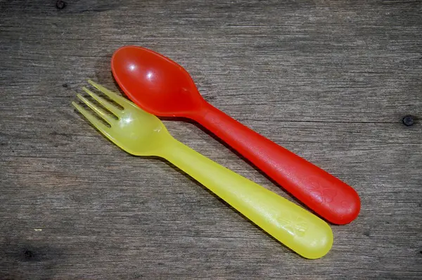 Cuillère et fourchette colorées — Photo