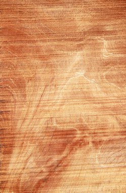 Yüzük ile ahşap pütürlü yüzeyi