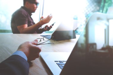 İş takım toplantısı mevcut. profesyonel yatırımcı yeni çalışma