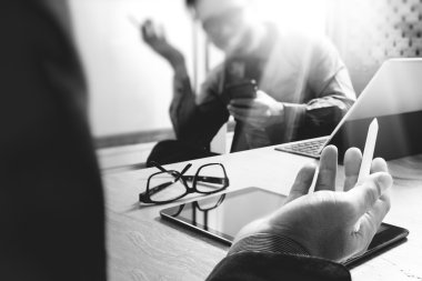 İş takım toplantısı mevcut. profesyonel yatırımcı yeni çalışma