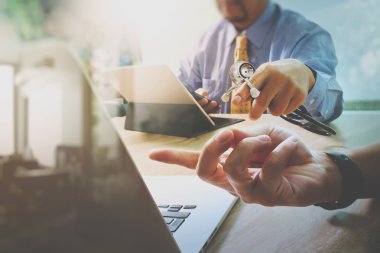 Tıbbi teknoloji ağ takım toplantı kavramı. Doktor el wor