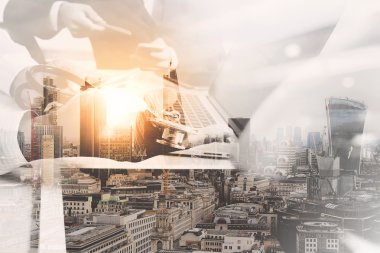 Tıbbi teknoloji ağ takım toplantı kavramı. Doktor el wor