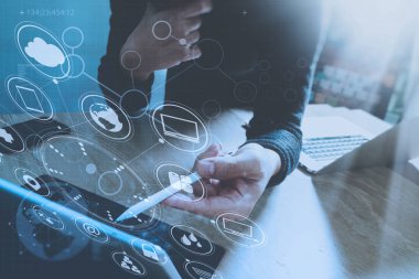 Tasarımcı el mobil ödeme online alışveriş, omni kanal kullanarak