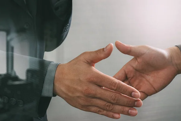 Business partnerskapsmöte concept.photo businessmans handshak — Stockfoto